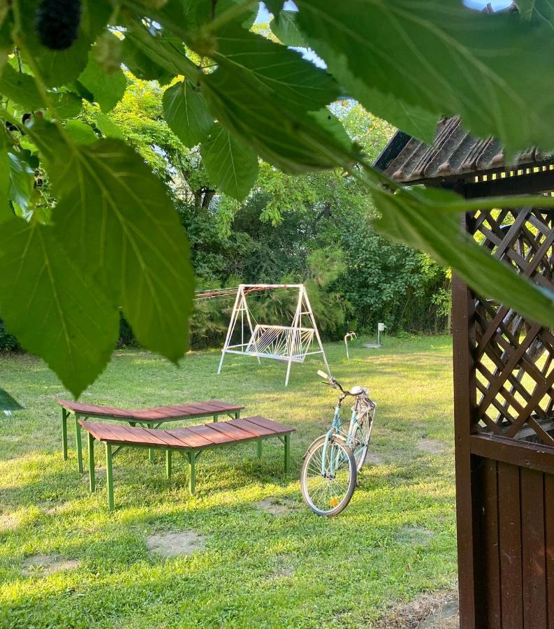 Toereki 34 Vendeghaz Lägenhet Siófok Exteriör bild