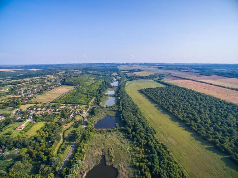 Toereki 34 Vendeghaz Lägenhet Siófok Exteriör bild