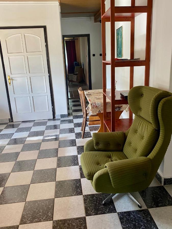 Toereki 34 Vendeghaz Lägenhet Siófok Exteriör bild